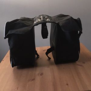 bike bag (connected panniers)